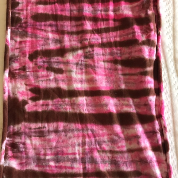 NWT Shining Shakti Organic Cotton Scarf. Pink, Brown & White. - Picture 10 of 15